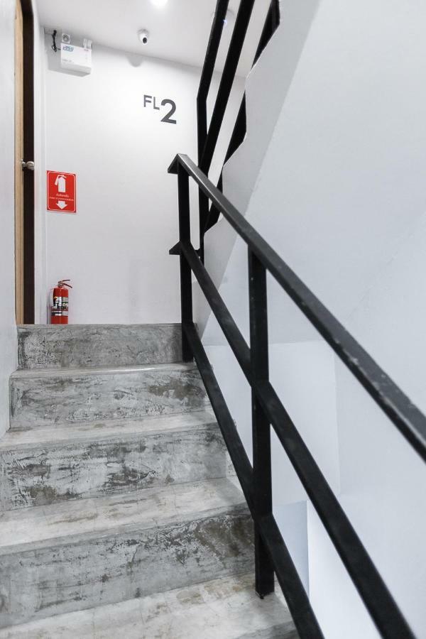 Minimal House Patong (Adults Only) Hostel Εξωτερικό φωτογραφία