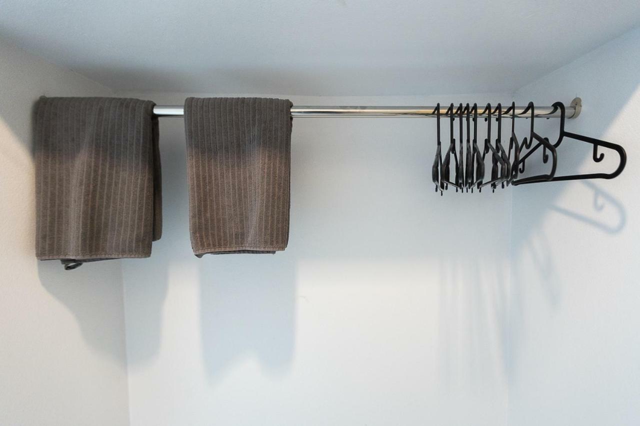 Minimal House Patong (Adults Only) Hostel Εξωτερικό φωτογραφία
