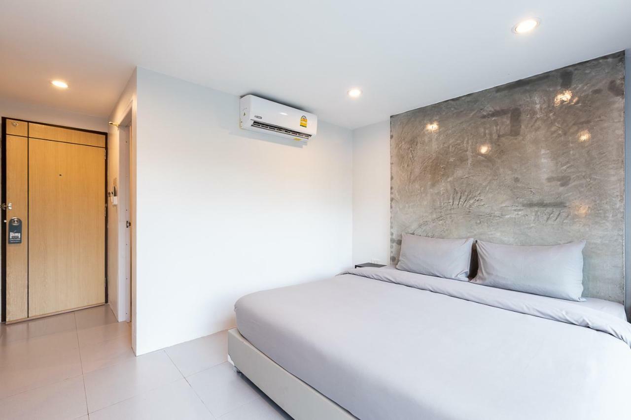 Minimal House Patong (Adults Only) Hostel Εξωτερικό φωτογραφία